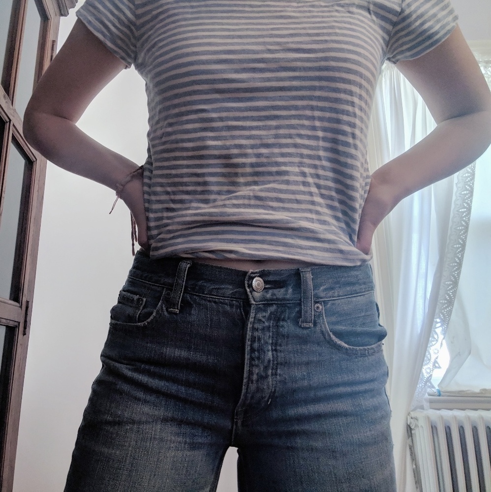 American Eagle Mom Jeans